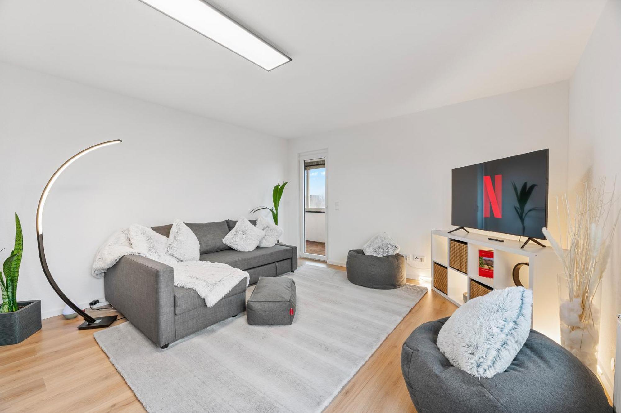 Neu: Stylische Suite Mit Ausblick Sindelfingen Exterior photo